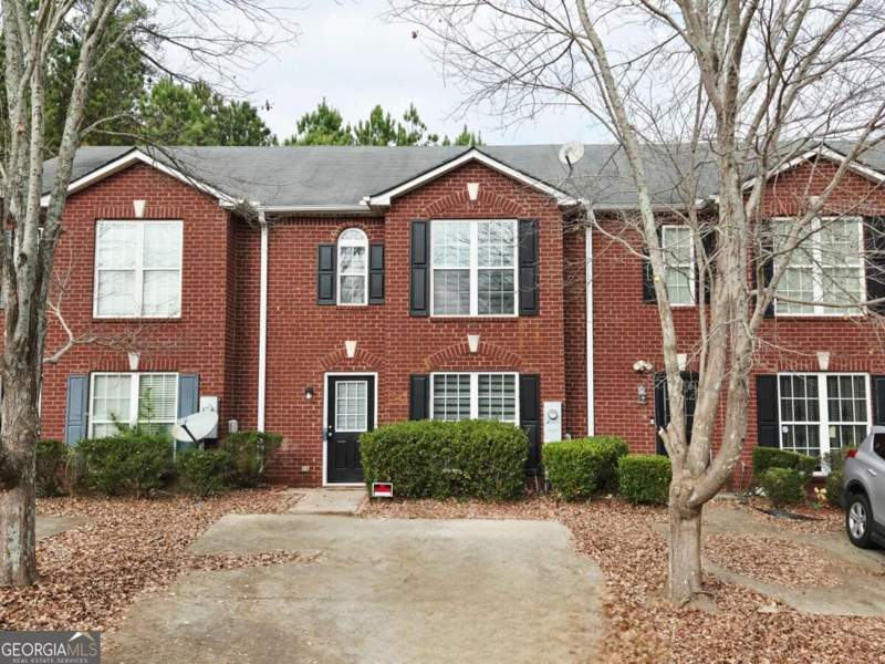 3 bedroom Townhouse at 2430 Piering Drive, Fairington, Lithonia — photo 1