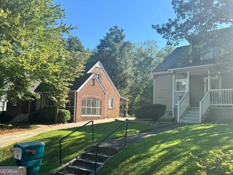 3 bedroom Single Family Residence at 1185 Francis Street, Home Park, Atlanta — photo 2