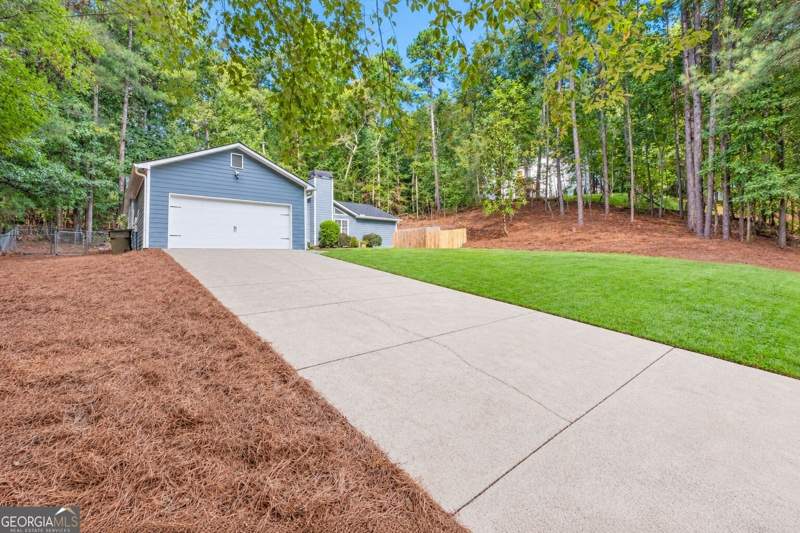 3 bedroom Single Family Residence at 3900 Maple Wood Trail, Vance Crossing, Buford — photo 5