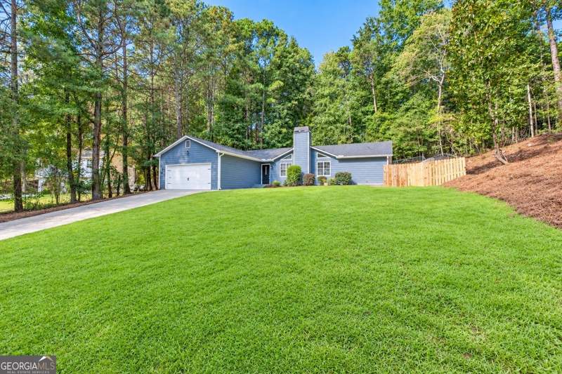 3 bedroom Single Family Residence at 3900 Maple Wood Trail, Vance Crossing, Buford — photo 4