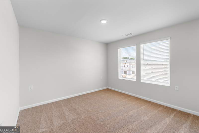 3 bedroom Townhouse at 5188 MUNDY Grove Lane, The Grove at Mundy Mill, Gainesville — photo 5