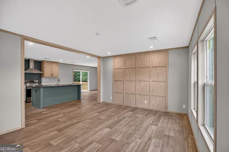 4 bedroom Manufactured Home,Single Family Residence at 3795 S 100 Highway, None, Bowdon — photo 5