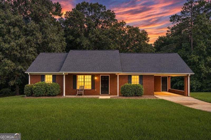 3 bedroom Single Family Residence at 2587 Kelleytown Road, None, 1.28 Acres, Mcdonough — photo 1
