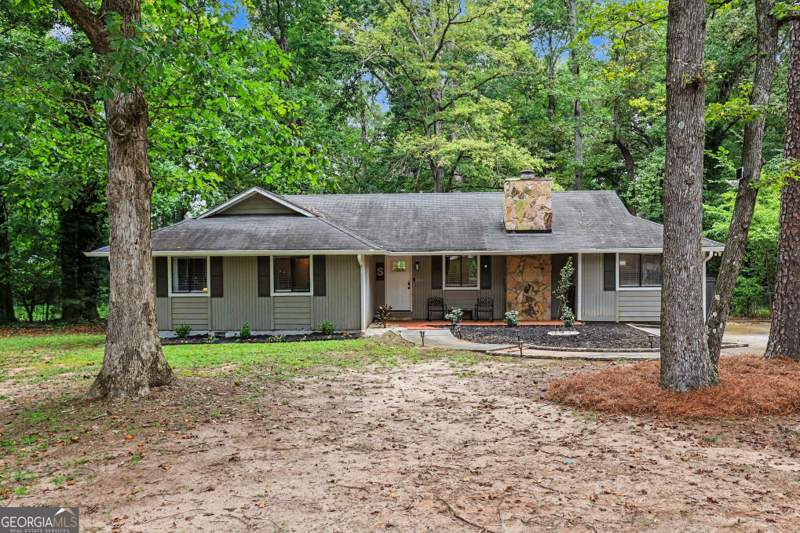 4 bedroom Single Family Residence at 130 Ashley Oaks Drive, None, Mcdonough — photo 1