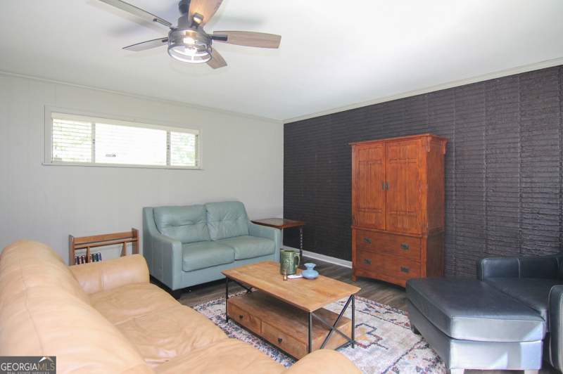 3 bedroom Single Family Residence at 416 Knodishall Drive, Pikes Westside, Warner Robins — photo 5