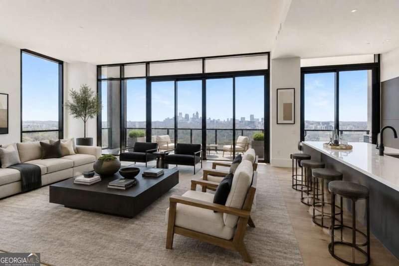 3 bedroom Condominium at 2425 Peachtree Road #1605, The Dillon Buckhead, Atlanta — photo 3