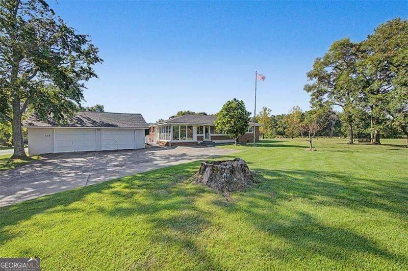3 bedroom Single Family Residence at 326 Old Cassville White Road, NONE, Cartersville — photo 5