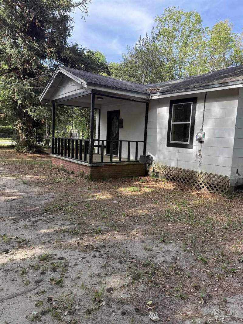 3 bedroom Single Family Residence at 21 Hancock Ln, None, Pensacola — photo 3