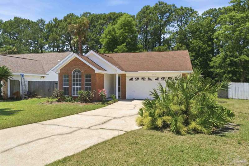 3 bedroom Single Family Residence at 1383 Sterling Point Dr, Sterling Point, Gulf Breeze — photo 2