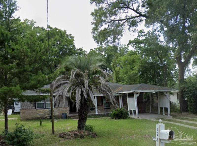 4 bedroom Single Family Residence at 928 Barcia Dr, None, Pensacola — photo 1