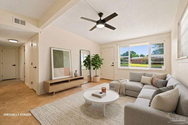 3 bedroom Single Family Residence at 7141 Melba St, Lansing Terrace, Pensacola — photo 2