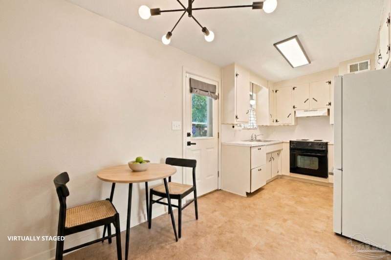 3 bedroom Single Family Residence at 7141 Melba St, Lansing Terrace, Pensacola — photo 3