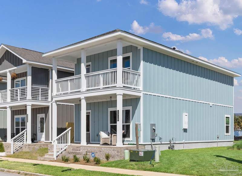 3 bedroom Single Family Residence at 1370 W Zarragossa St, None, Pensacola — photo 2