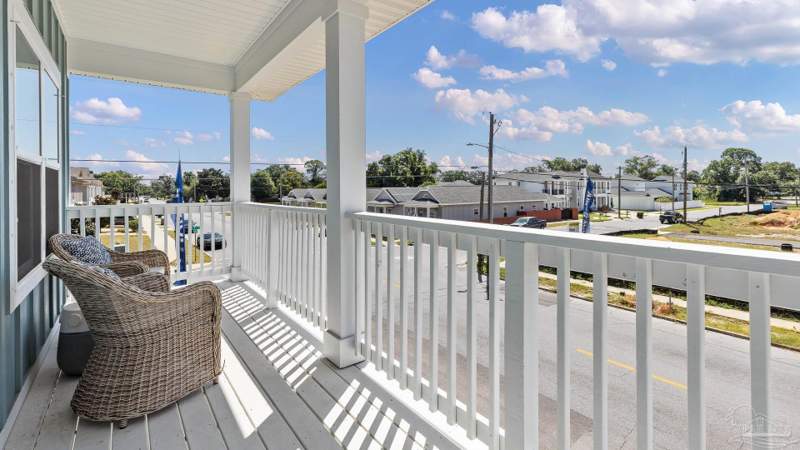 3 bedroom Single Family Residence at 1370 W Zarragossa St, None, Pensacola — photo 4