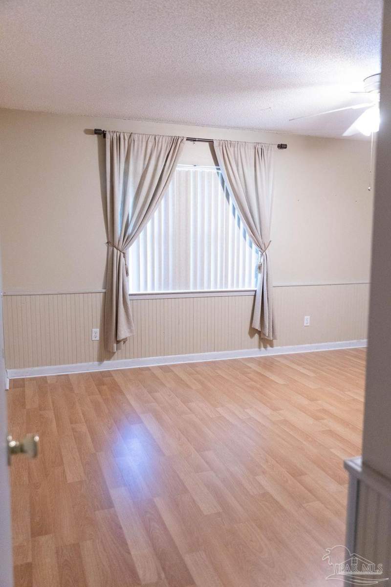 3 bedroom Single Family Residence at 6124 Carroll Rd, None, Milton — photo 5