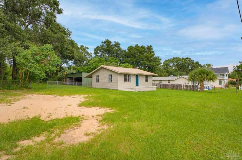 2 bedroom Single Family Residence at 5365 Munson Hwy, Chaffin, Milton — photo 2