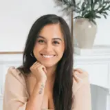 Carolina Taborda, listing agent