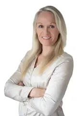 Jasmin Cortes, listing agent