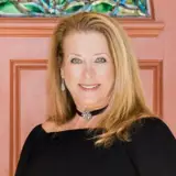 Karen Green, listing agent