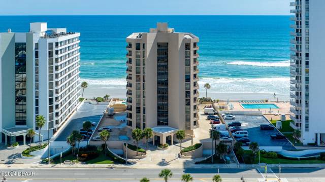 Oceans Atrium Condo