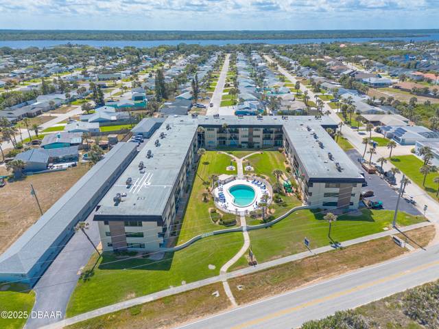 Ormond Breaker Condo