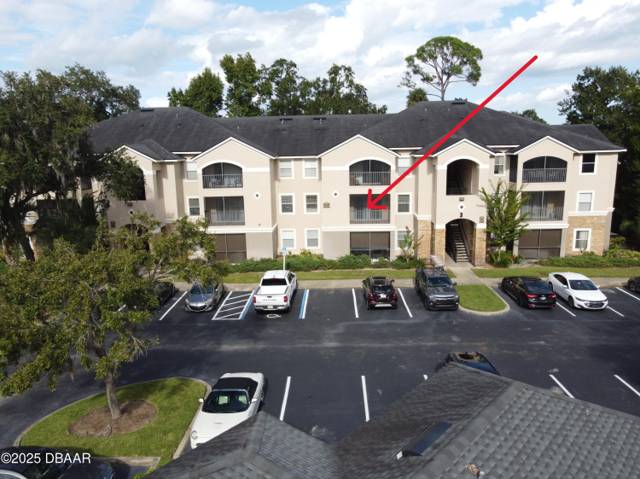 Villaggio On The Lakes Condo