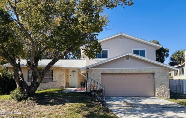 1649 E Shangri-La Drive home for sale in Shangri La