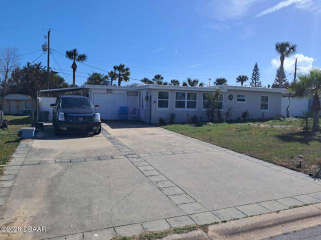 150 Benjamin Drive home for sale in Rosemont