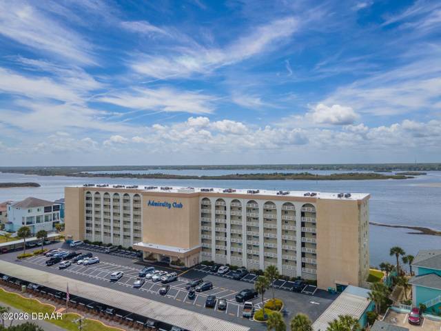 3606 S Peninsula Drive ##605 home for sale in Admiralty Club Condo