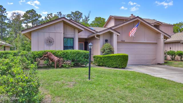 1924 Whisperwood Way home for sale in Spruce Creek Fly In Port Orange