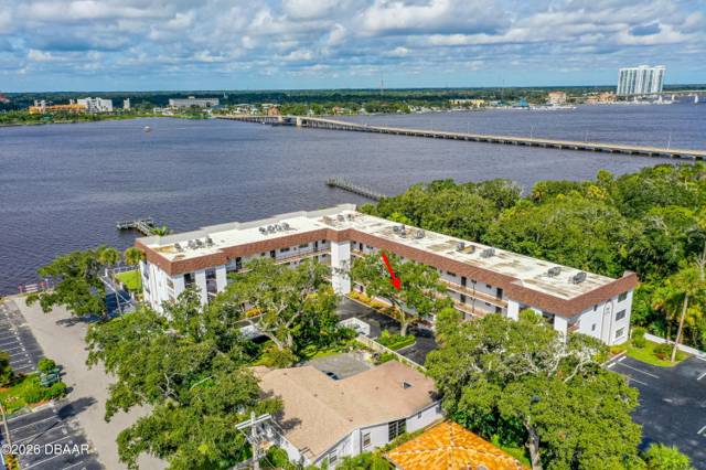 118 S Halifax Avenue #208