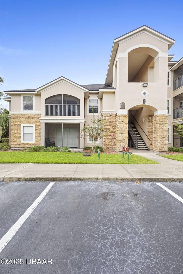 940 Village Trail #6-201 home for sale in Villaggio On The Lakes Condo