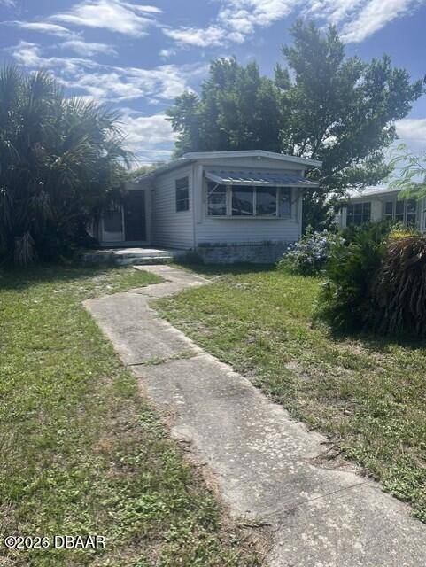 5452 Pineland Avenue home for sale in Commonwealth