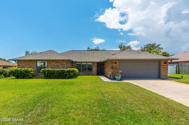 4 Carmel Terrace home for sale in Oak Forest