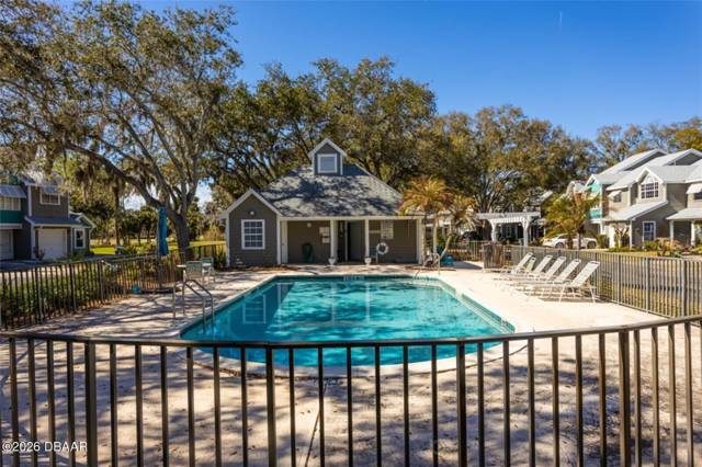 Live Oak A Condo