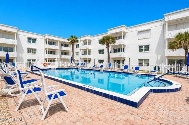1926 Ocean Shore Boulevard #111