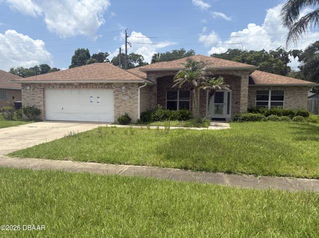 128 Spinnaker Circle, South Daytona 32119 home for sale