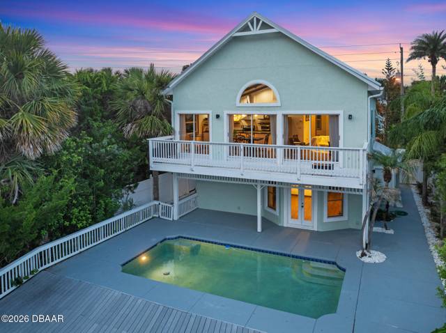 3110 John Anderson Drive home for sale in Avalon By The Sea