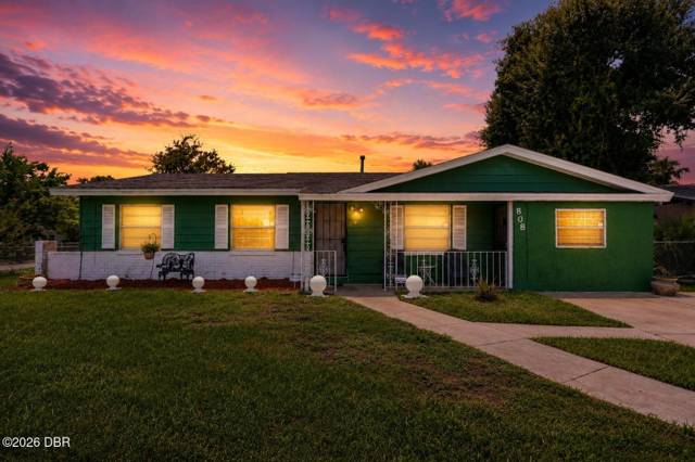 808 Kathy Street, Daytona Beach 32114 home for sale