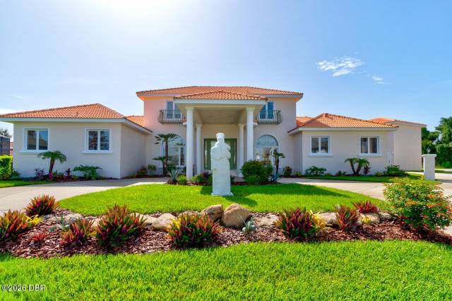 1801 Chandelle Court home for sale in Spruce Creek Fly In Port Orange