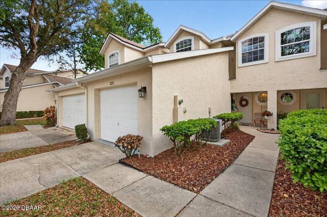 525 Lakebridge Drive home for sale in Lakevue