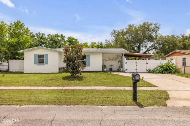 2417 Adams Avenue home for sale in Deltona Lakes