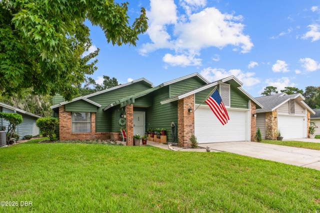 918 N Lakewood Terrace home for sale in Countryside