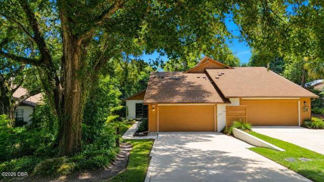 11 Indian Trail