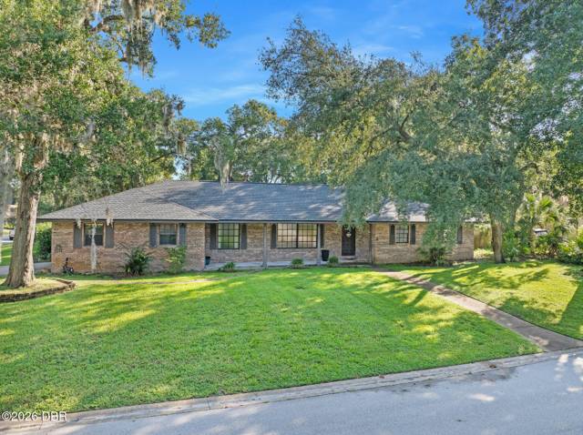 2 Eagle Drive home for sale in Tomoka Oaks