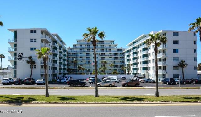 2727 N Atlantic Avenue #101 home for sale in Bellair Condo