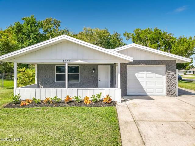 1976 Big Oak Drive home for sale in Big Tree Village
