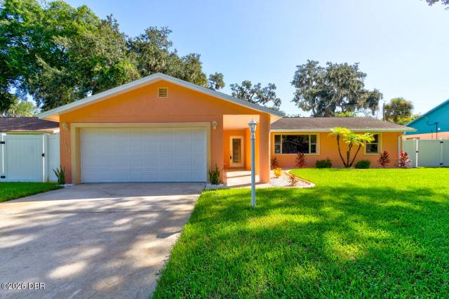 1013 Indian Oaks #E home for sale in Cherokee Park
