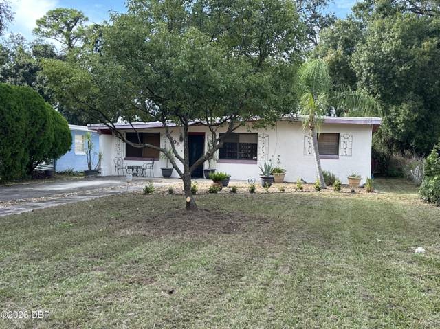608 Dixie Lane, home for sale in Volusia County