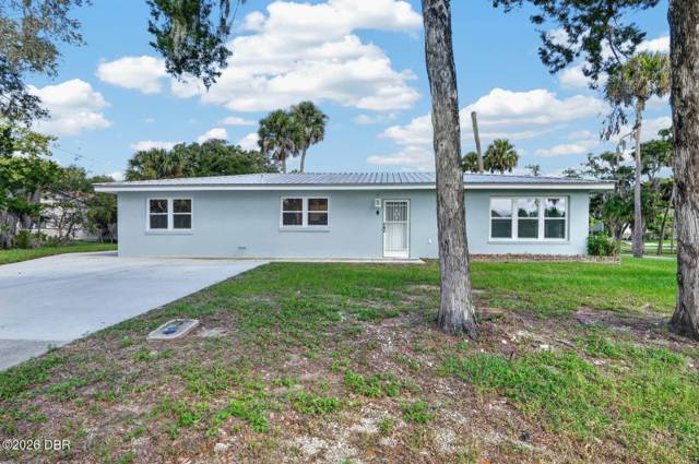 4 Main Street home for sale in Harbor Oaks